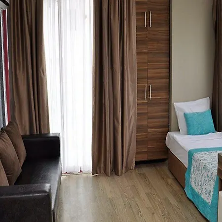 Hotell Bluemare Beach 4*